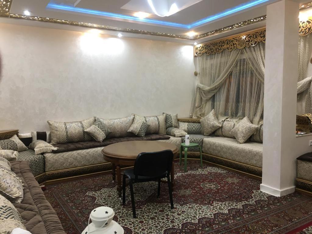 Appartement Y Tanger Buitenkant foto